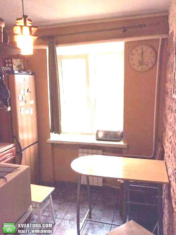 Sell 2-room apartment. Киев,  Вышгородская — photo 3