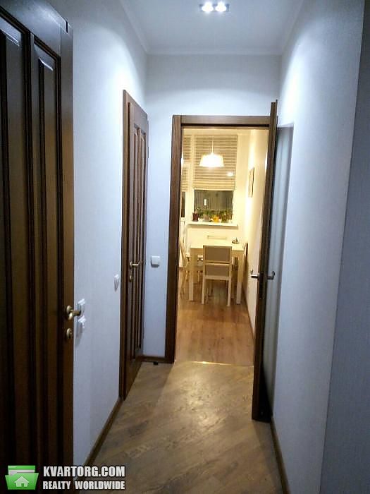 Rent out 2-room apartment. Киев, Сикорского ул. — photo 10
