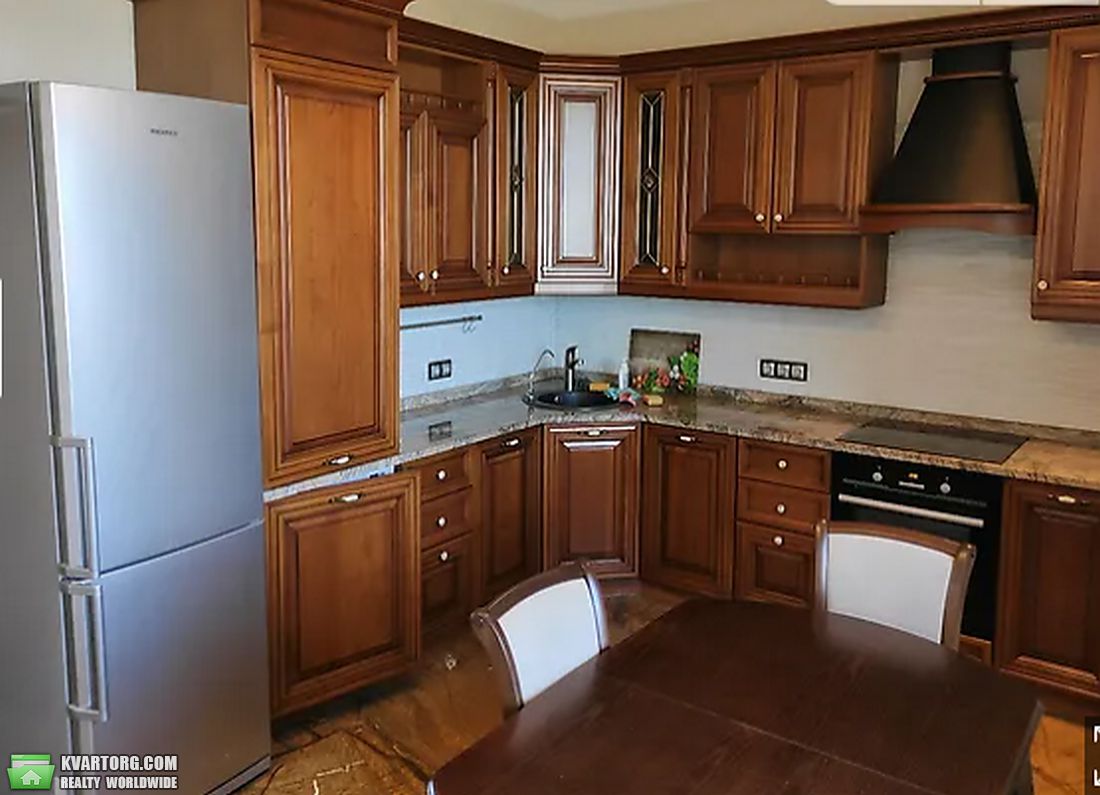 Rent out 3-room apartment. Киев,  Соломенская — photo 7