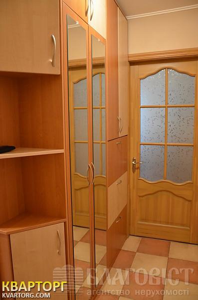 Sell 2-room apartment. Киев, Краковская — photo 7