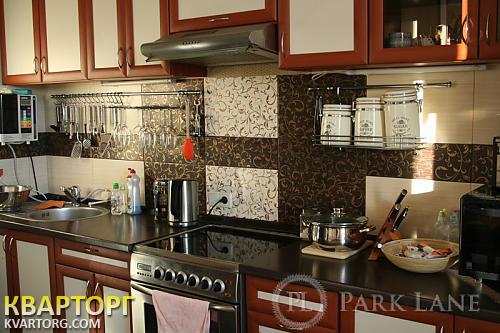 Sell 3-room apartment. Киев,  Урловская — photo 1