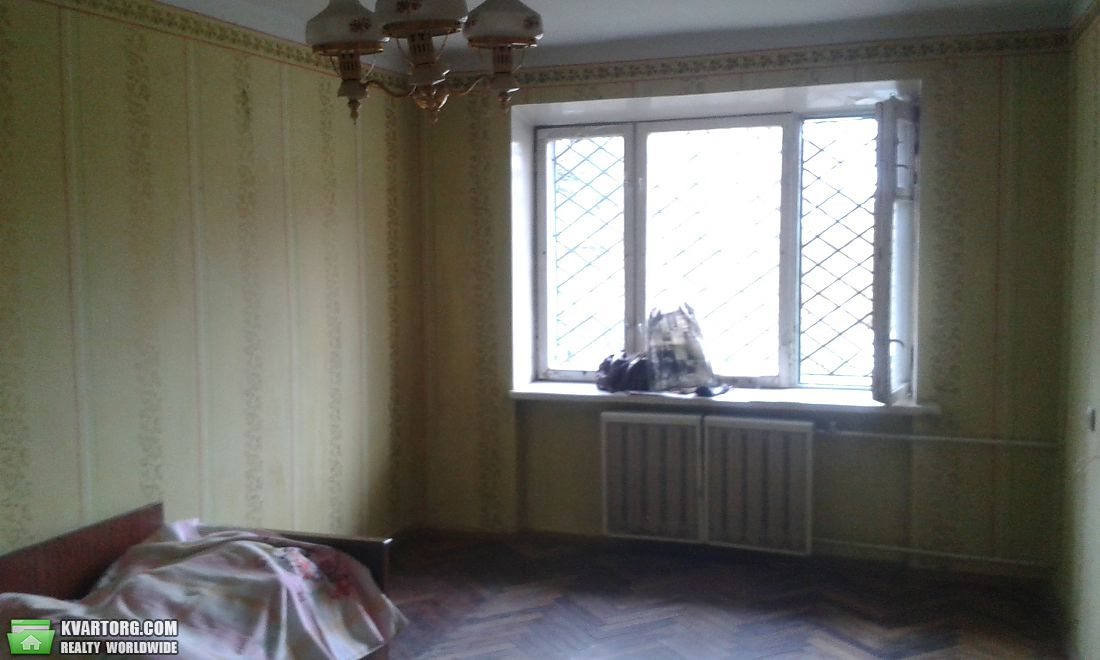 Sell 1-room apartment. Киев,  Вышгородская — photo 1