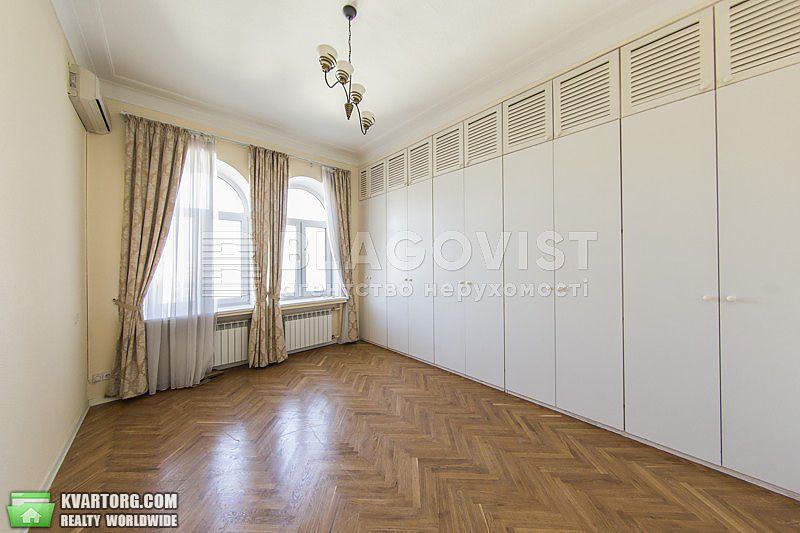 Sell 3-room apartment. Киев,  Никольско-Ботаническая — photo 5