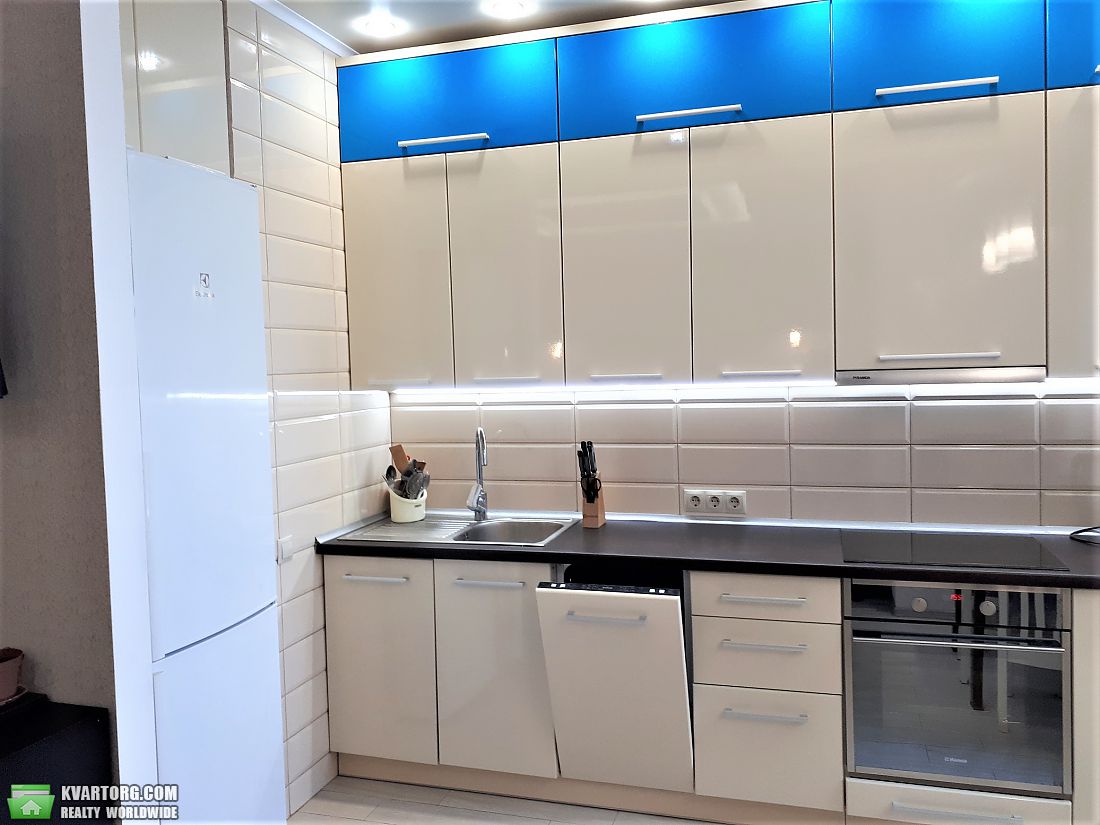 Rent out 1-room apartment. Киев,  Ракетная — photo 2