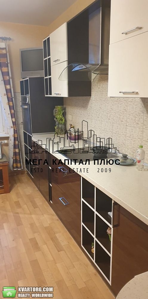 Rent out 3-room apartment. Киев,  Урлівська — photo 3