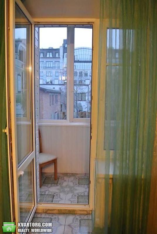 Rent out 3-room apartment. Киев,  Константиновская — photo 6