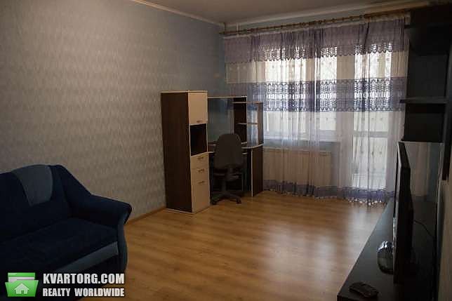 Rent out 2-room apartment. Киев,  Мишуги — photo 5