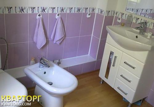 Rent out house. Киев,  Муромская — photo 8
