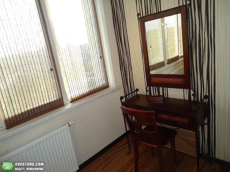 Rent out 3-room apartment. Киев,  Голосеевский пр — photo 5