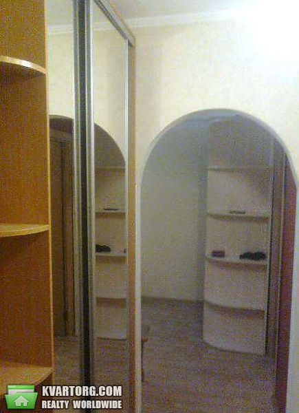Rent out 3-room apartment. Киев, Героев Сталинграда пр — photo 9