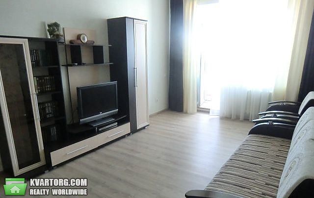 Sell 1-room apartment. Киев,  Нововокзальная — photo 1