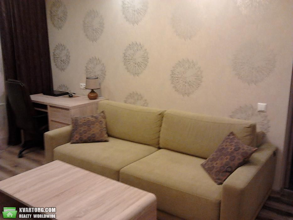 Sell 2-room apartment. Киев,  Героев Сталинграда пр — photo 1