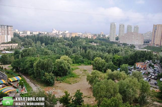 Sell 3-room apartment. Киев,  Эрнста — photo 2
