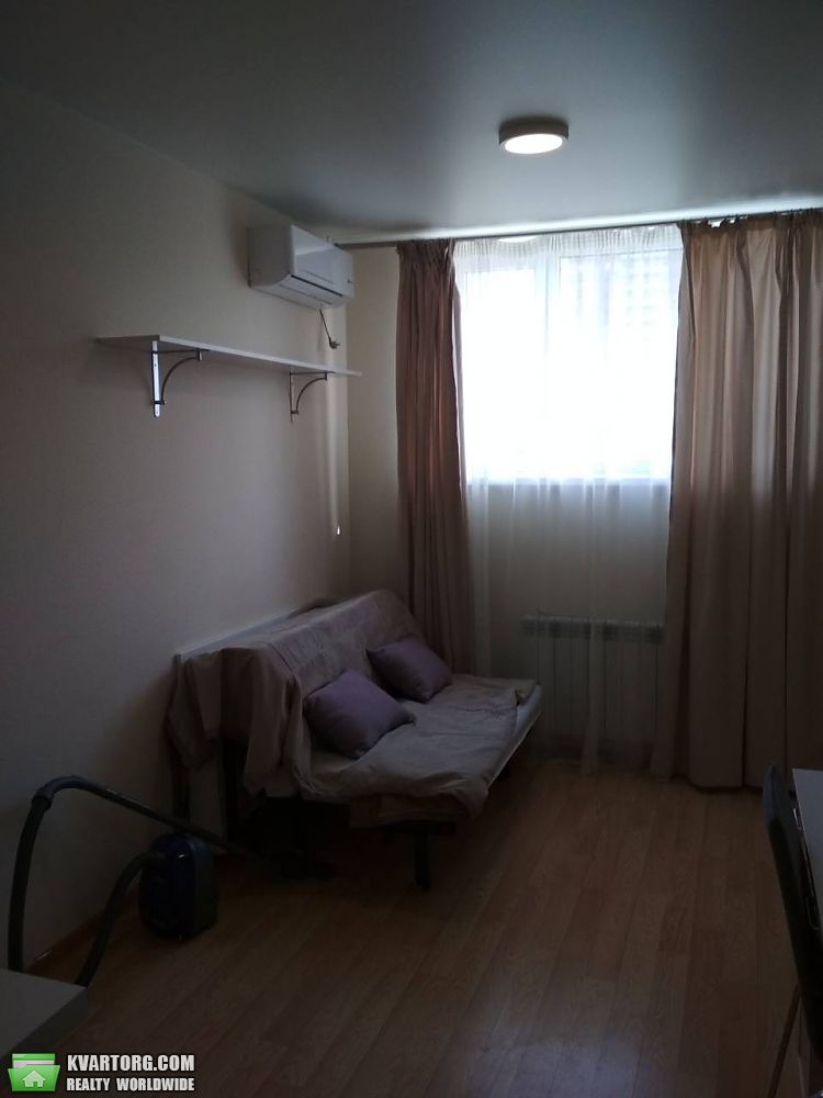 Rent out 1-room apartment. Киев, Машиностроительная — photo 6