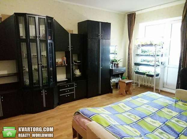Rent out 2-room apartment. Киев, Пчелки — photo 3