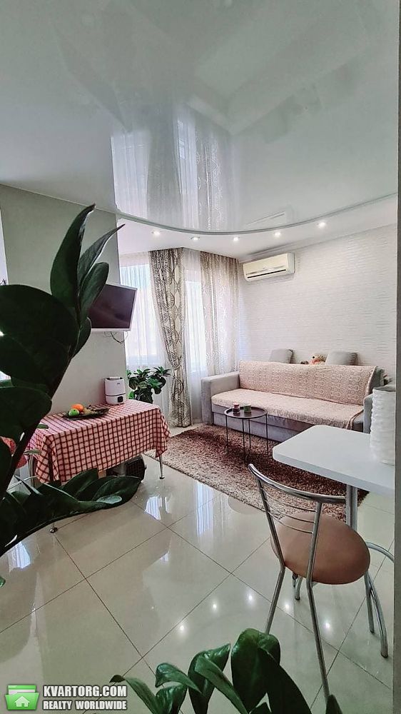 Sell 1-room apartment. Одесса, Радужный массив — photo 1