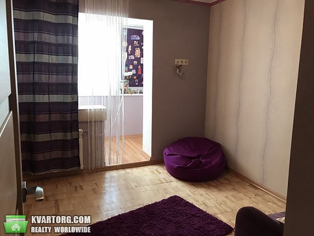 Sell 4-room apartment. Киев,  Ирпенская — photo 4