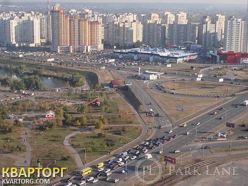 Sell 4-room apartment. Киев,  Срибнокильская — photo 8