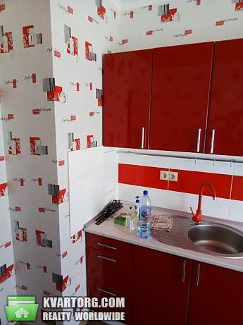 Rent out 2-room apartment. Киев,  Ломоносова — photo 3