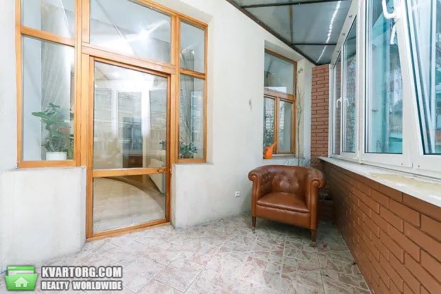 Rent out 3-room apartment. Киев, Шота Руставели — photo 8