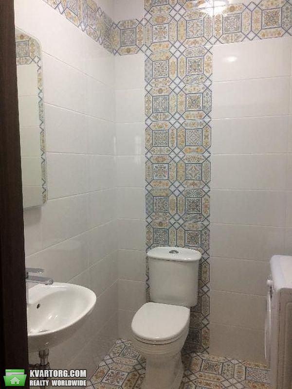 Rent out 2-room apartment. Киев, Барбюса — photo 6