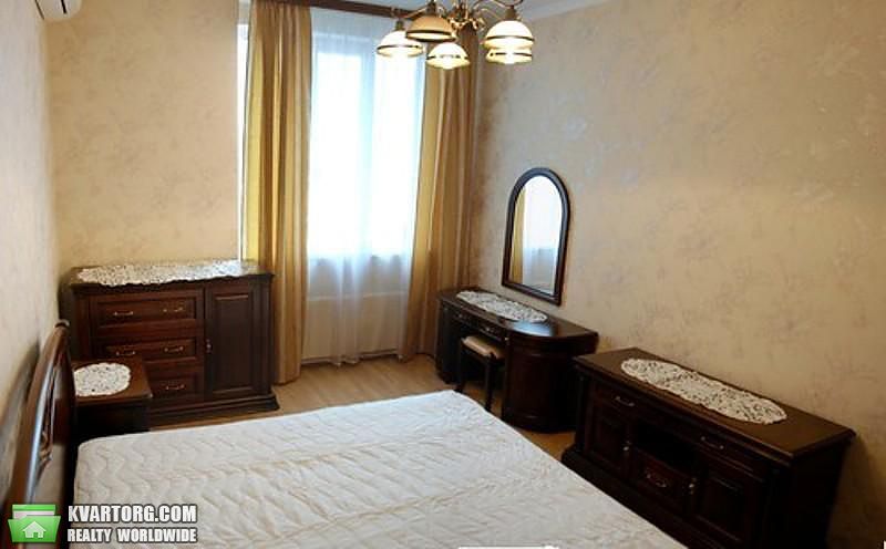 Rent out 2-room apartment. Киев,  Барбюса — photo 3