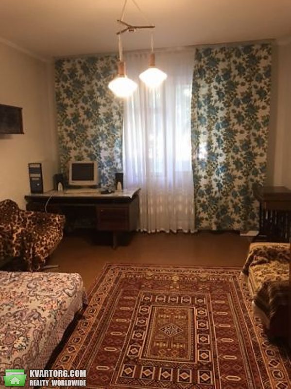 Sell 3-room apartment. Киев,  Никольско-Слободская — photo 2