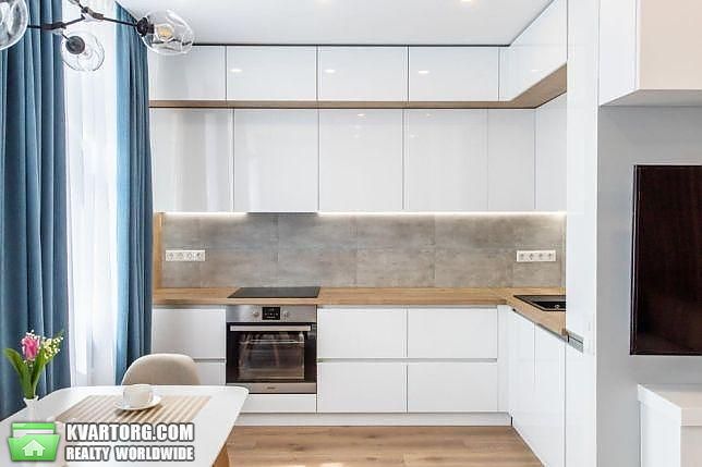 Rent out 2-room apartment. Киев, Ямская — photo 4