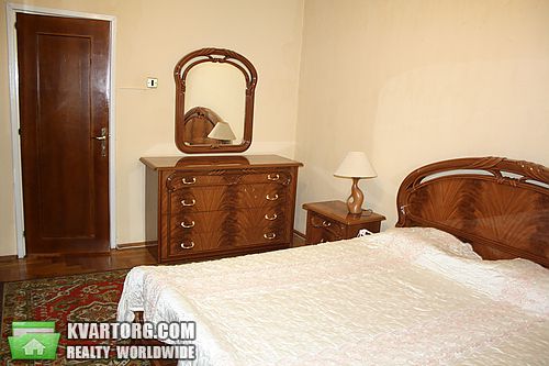Sell 3-room apartment. Киев,  Дегтяревская — photo 5