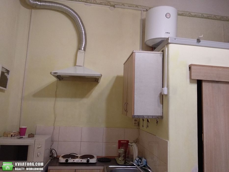 Rent out 1-room apartment. Львов, Дорошенка — photo 3