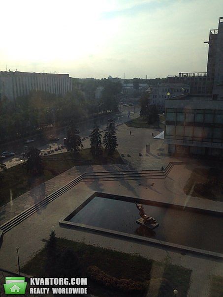 Sell 4-room apartment. Днепропетровск, Карла Маркса — photo 3