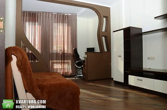 Sell 3-room apartment. Киев,  Эрнста — photo 4