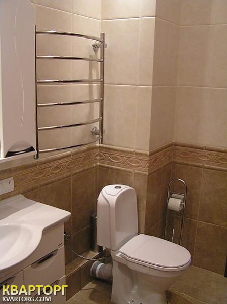 Rent out 3-room apartment. Киев, Щорса — photo 1