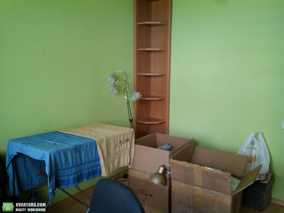 Rent out 2-room apartment. Киев,  Вишняковская — photo 5