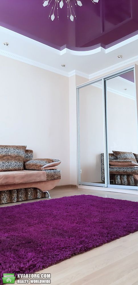 Rent out 2-room apartment. Львов, Петра Панча — photo 2
