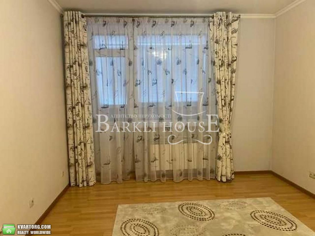Rent out 3-room apartment. Киев,  Саперно-Слободская — photo 7