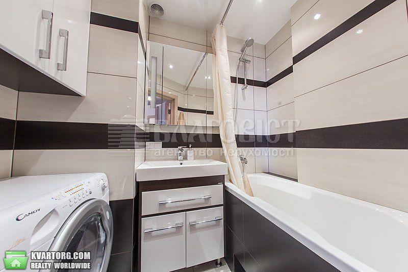 Rent out 2-room apartment. Киев,  Барбюса — photo 4