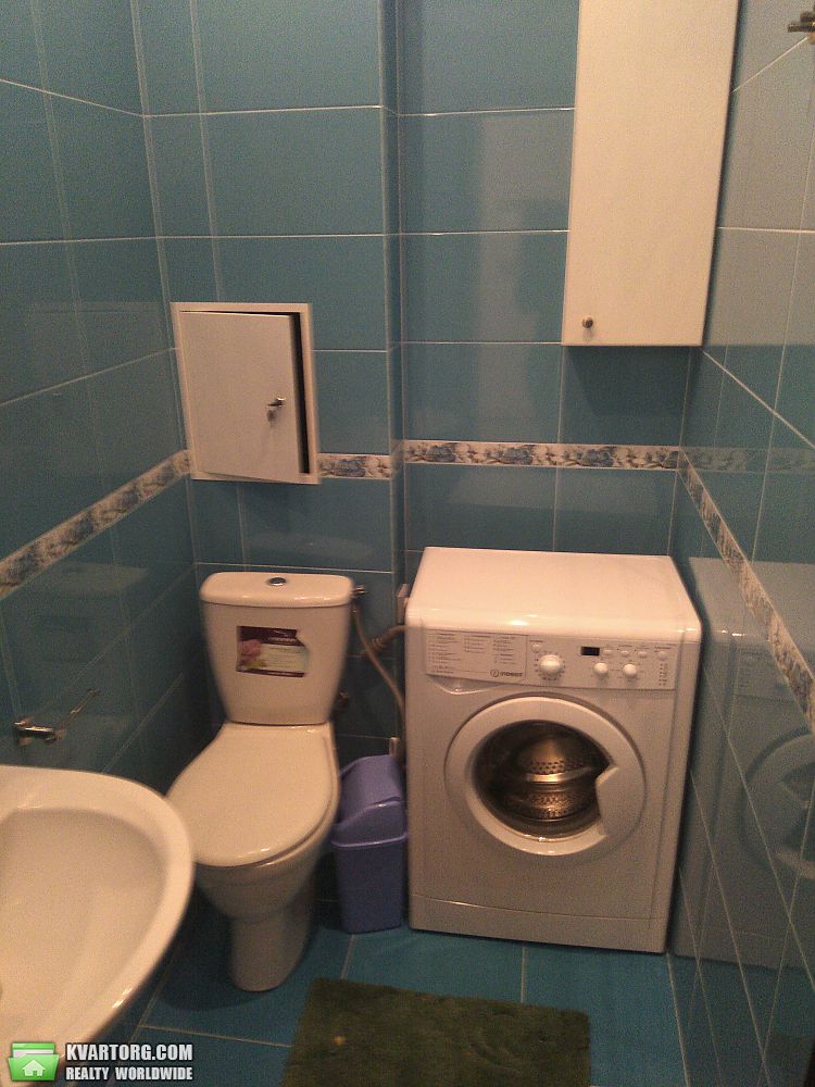 Rent out 3-room apartment. Киев,  Харьковское шоссе — photo 2