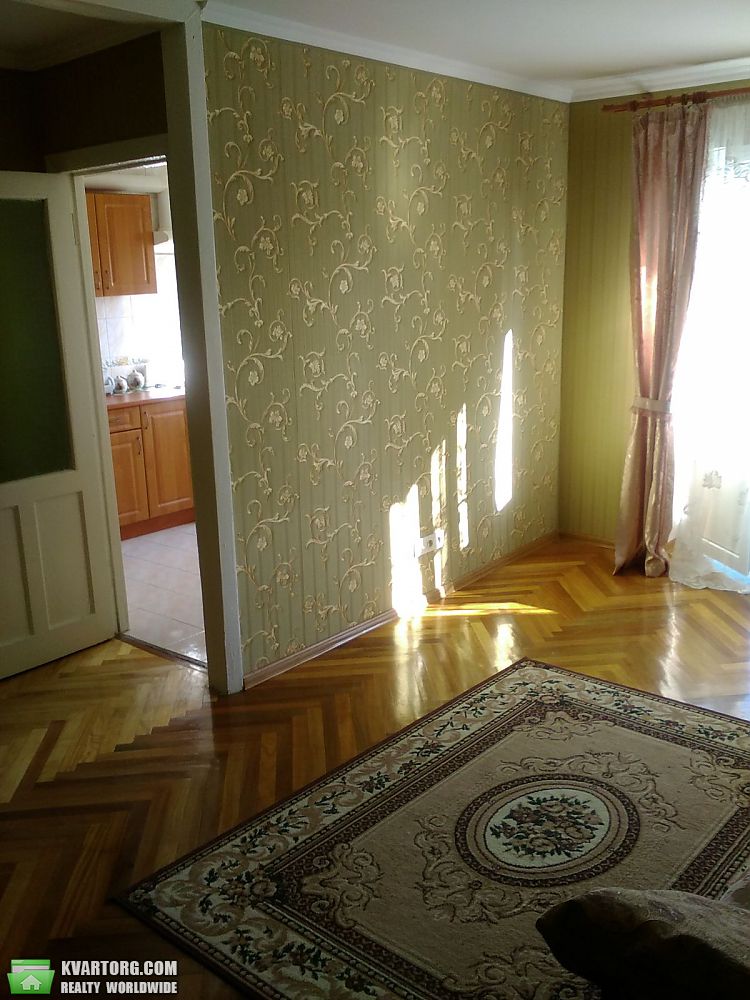 Rent out 1-room apartment. Киев,  Отрадный пр — photo 2