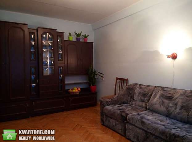Rent out 2-room apartment. Киев, Турчина — photo 4