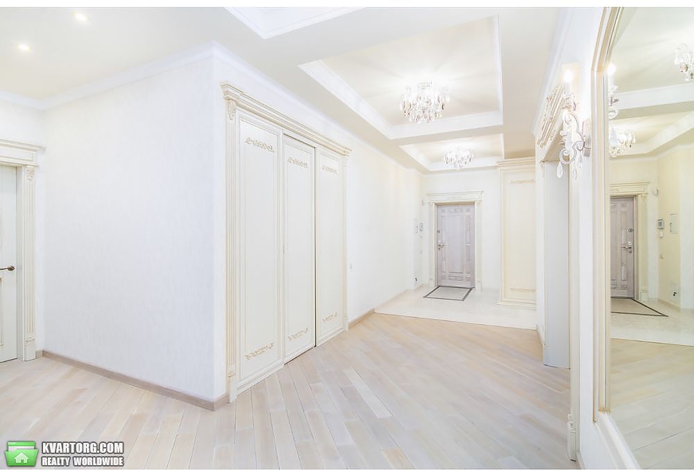 Sell 4-room apartment. Киев, Евгения Коновальца — photo 4