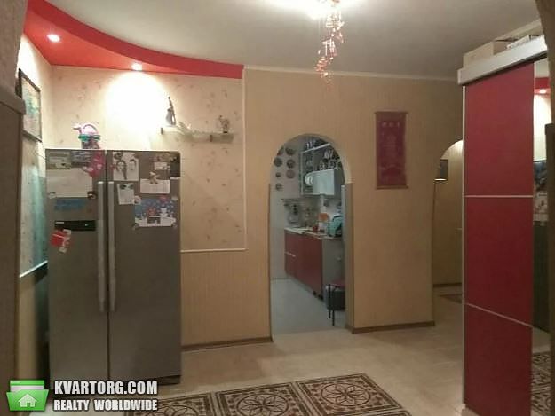 Sell 4-room apartment. Киев,  Пчелки — photo 2