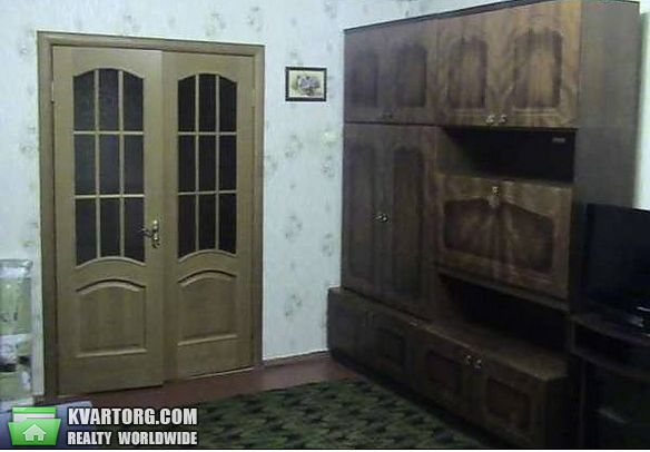 Sell 3-room apartment. Киев,  Бережанская — photo 1