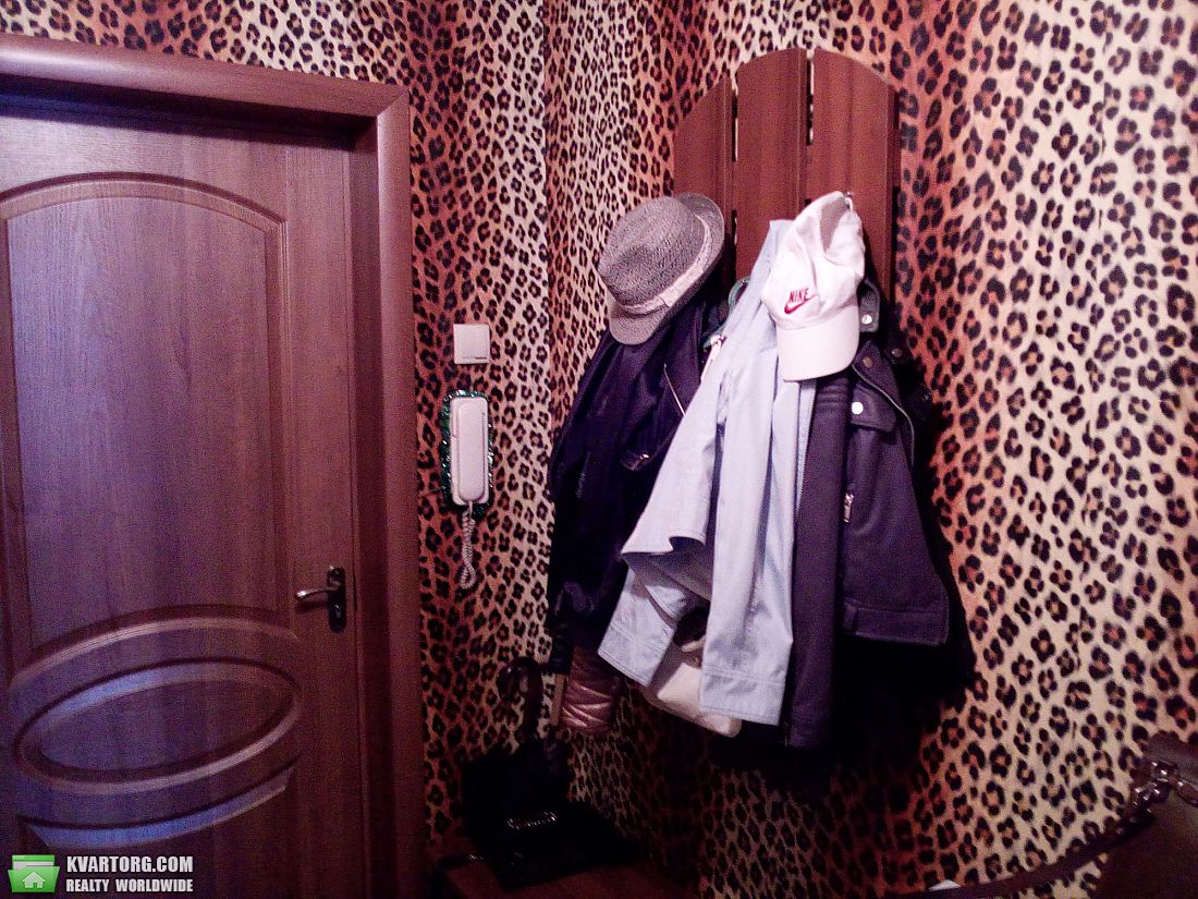 Sell 1-room apartment. Киев,  Березняковская — photo 8