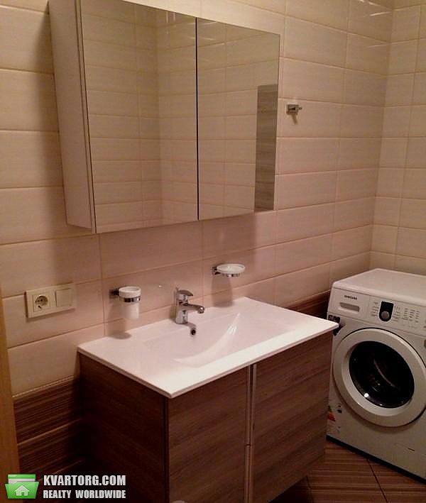 Rent out 2-room apartment. Киев,  Барбюса — photo 9
