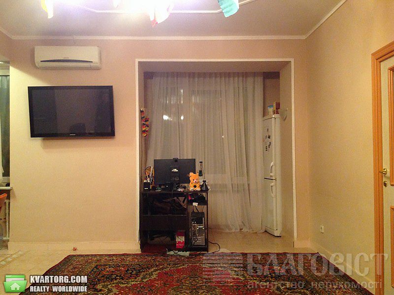 Sell 2-room apartment. Киев,  Лумумбы — photo 2
