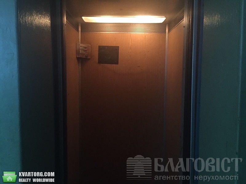 Sell 2-room apartment. Киев,  Захаровская — photo 8