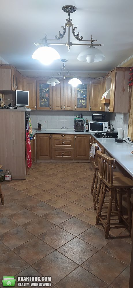 Rent out house. Киев,  Садовая — photo 4
