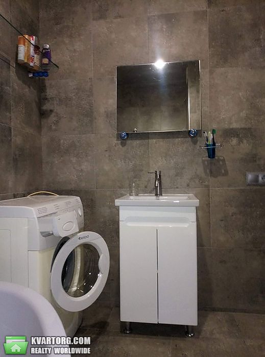 Rent out 3-room apartment. Львов, Галицький — photo 7