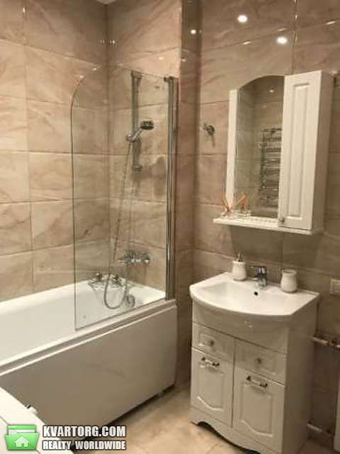 Rent out 1-room apartment. Киев,  Лютеранская — photo 8